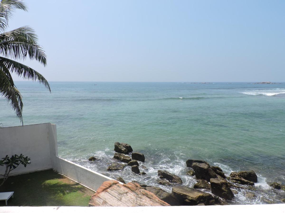 Galle Henna Beach House Unawatuna Exterior foto